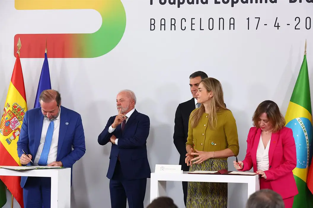 España y Brasil amplían su alianza con dos acuerdos para impulsar la competitividad de las pymes y reforzar la cooperación en minerales críticos